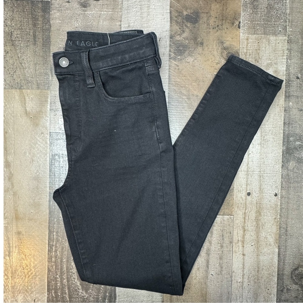 American Eagle Super High-Rise Jegging size 4